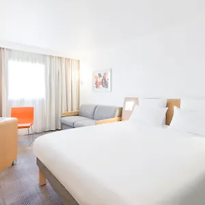 Novotel Centre Gare Montparnasse 4* París