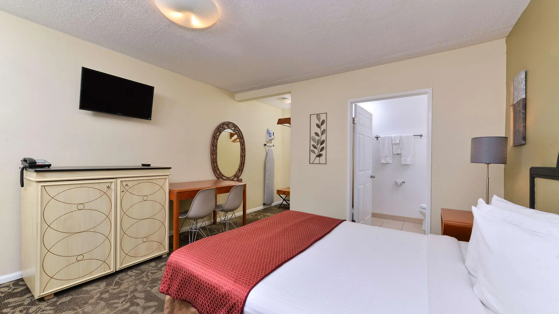 Hotel Mercure Lyon Centre Charpennes Villeurbanne 4*,